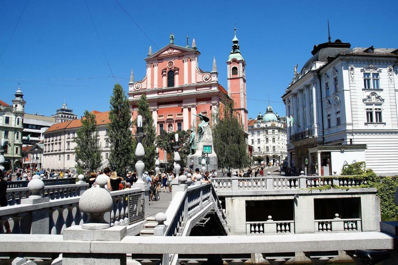 Central Apartments With Parking Ljubljana Dış mekan fotoğraf