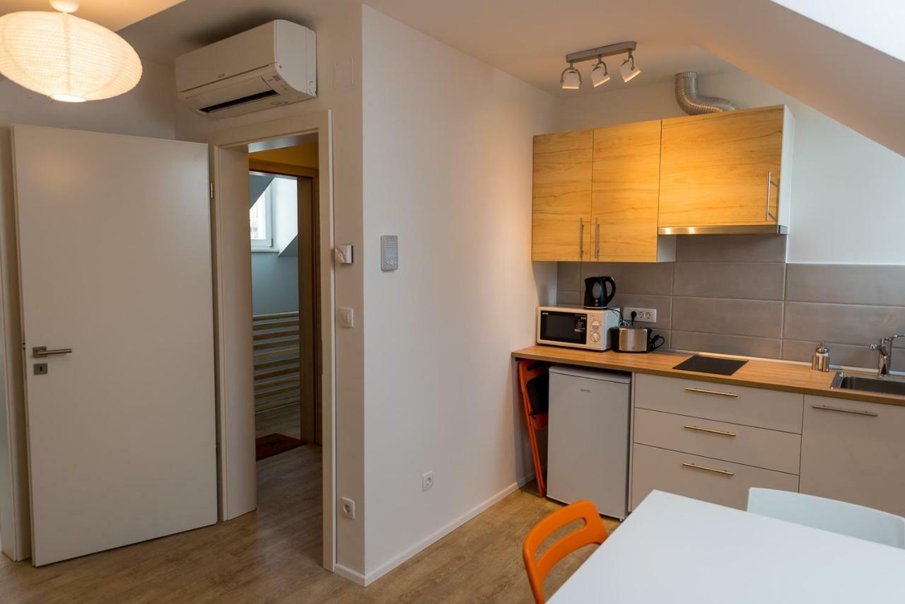 Central Apartments With Parking Ljubljana Dış mekan fotoğraf